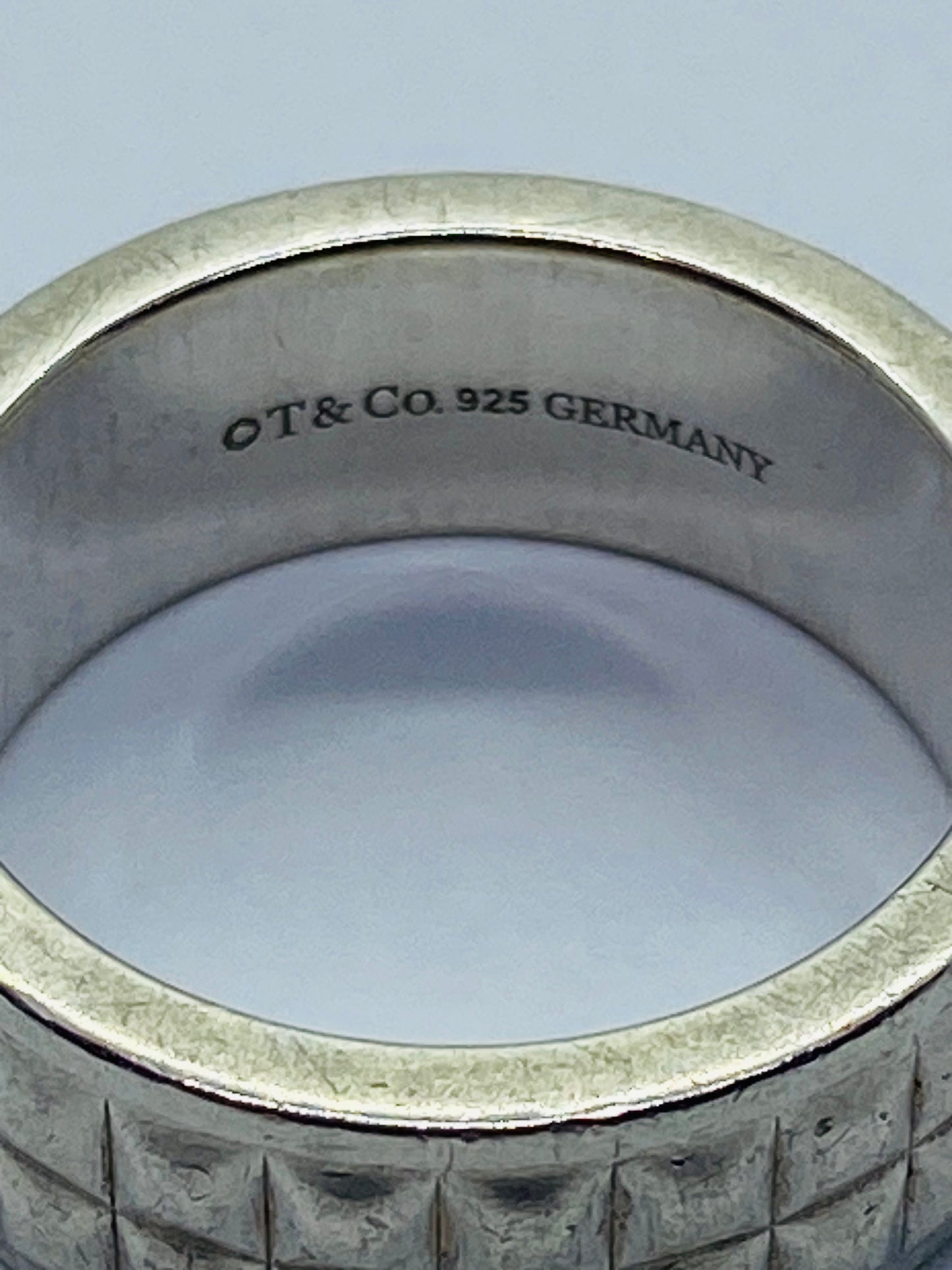 Tiffany & Co. 925 Sterling Silver Ring Studded Band Sise 8 Germany