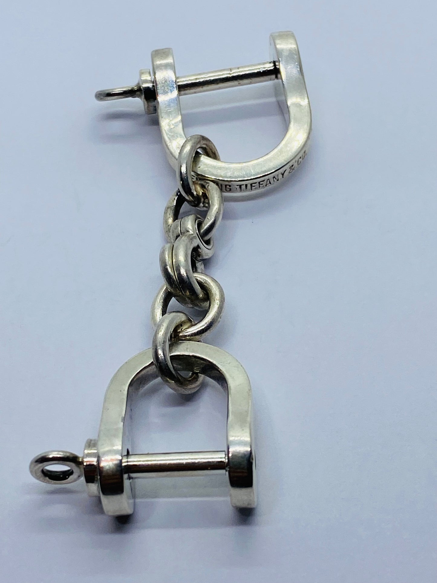 Tiffany & Co Silver Shackle Key Ring Keychain Rare Gift Love Statement Pouch Box