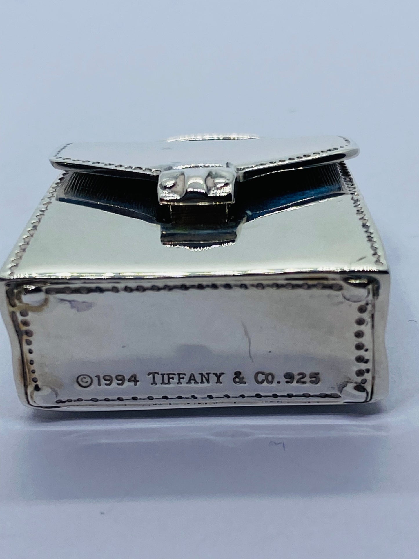 Tiffany & Co RARE Silver Purse Handbag Pill Box Case Container Pendant Box Pouch