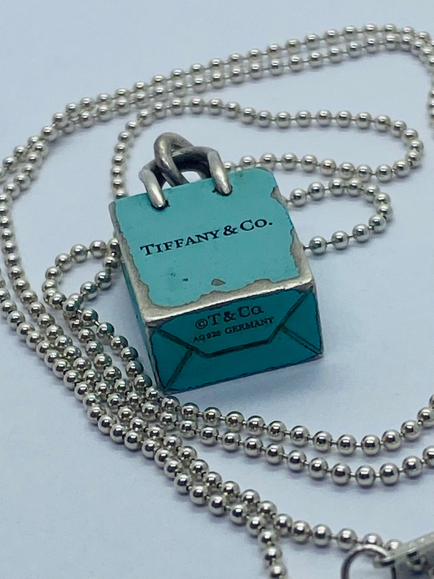 Tiffany & Co Sterling Silver Blue Enamel Shopping Bag Charm Pendant 20”