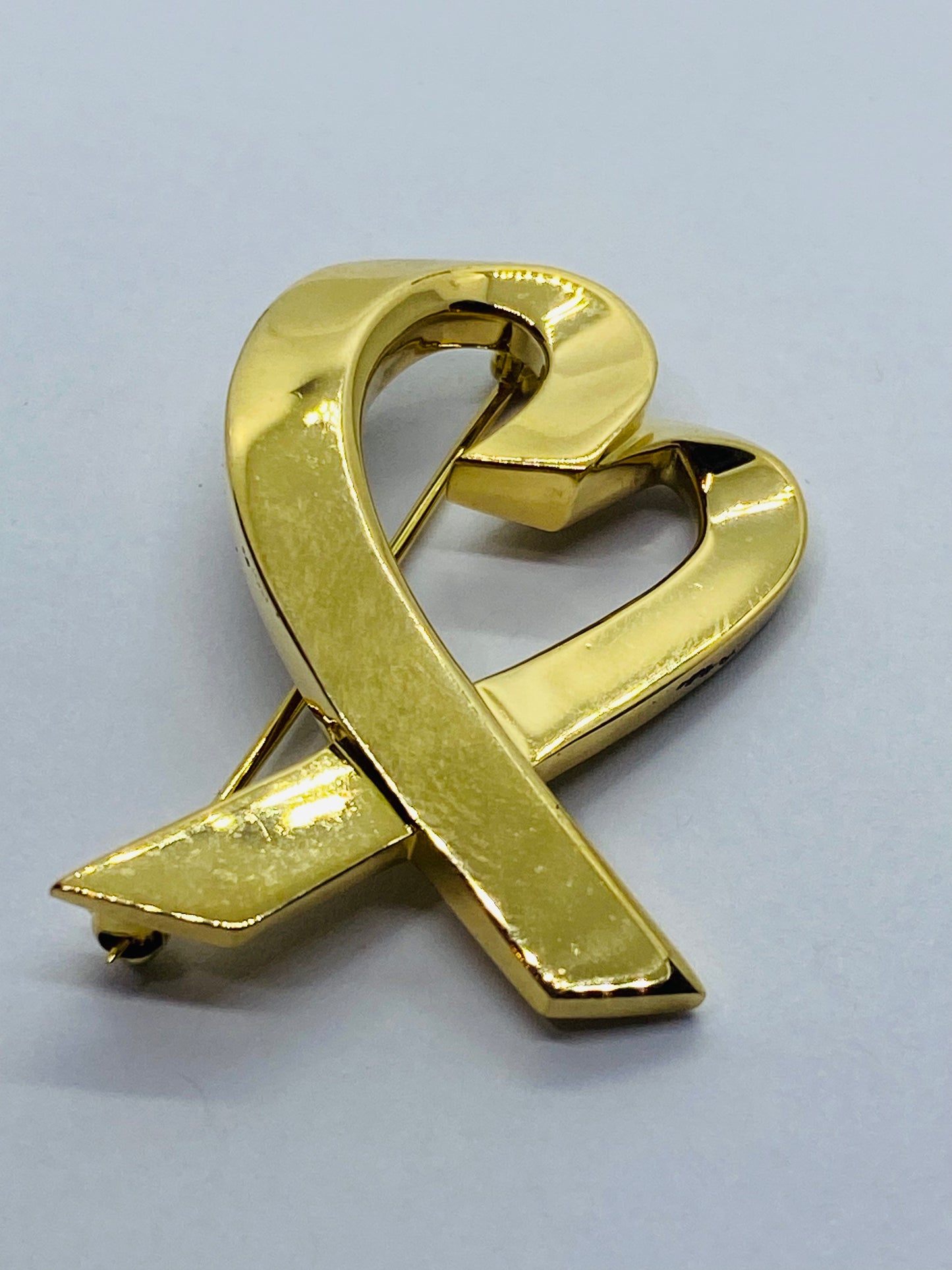 Tiffany & Co Paloma Picasso 18K Yellow Gold Loving Heart Brooch Pin Large 1.25"