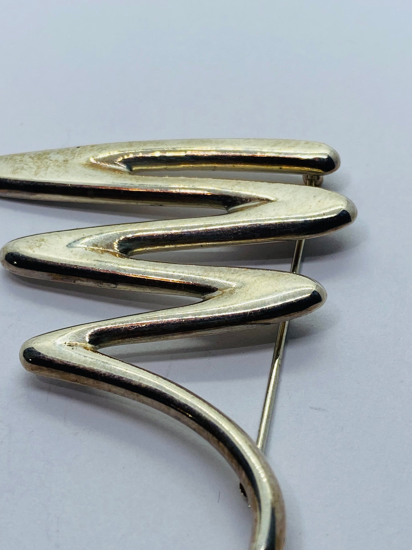 Tiffany & Co Paloma Picasso Sterling Silver Zig Zag Vintage Brooch. LARGE