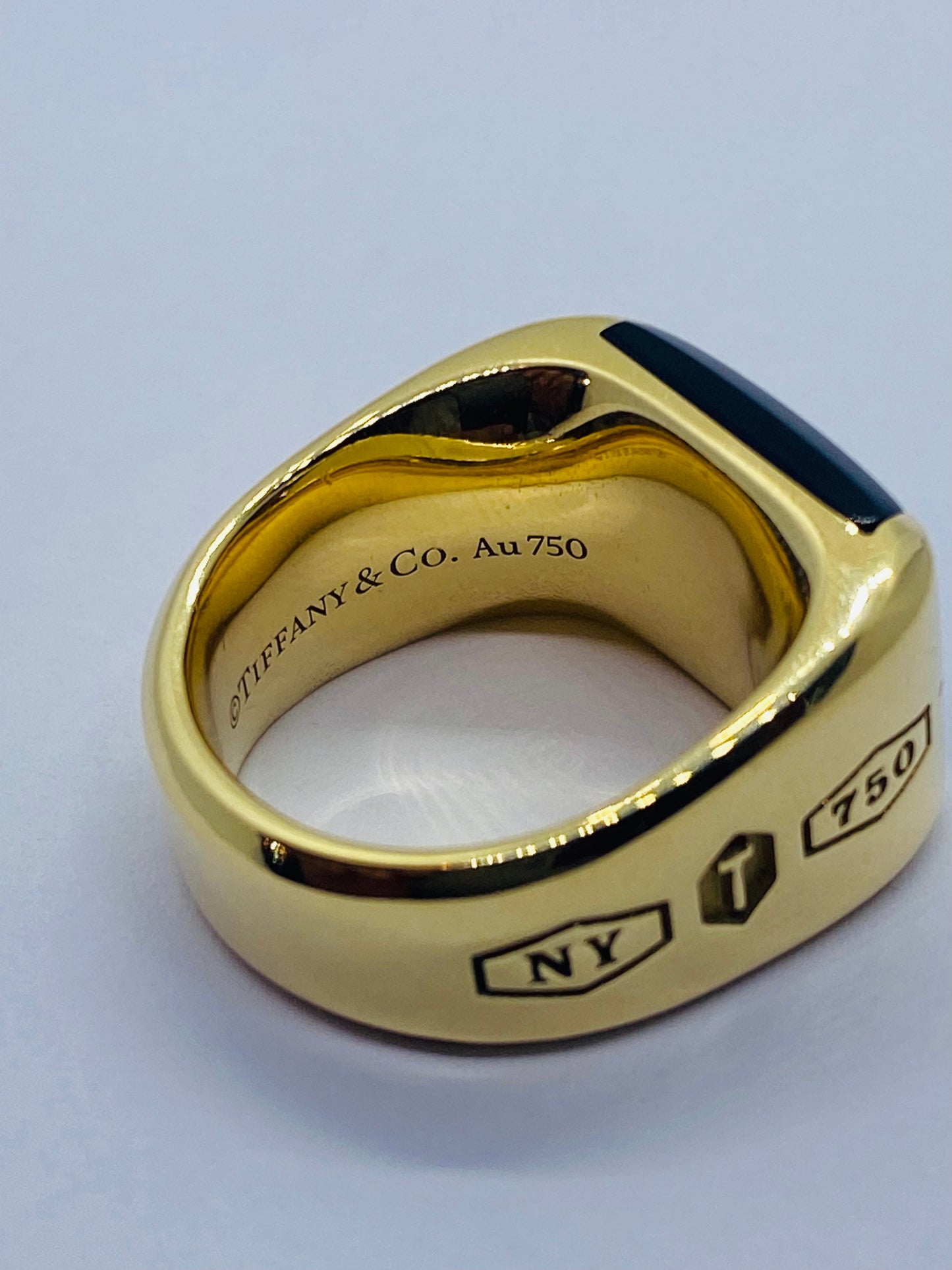 Tiffany & Co 1837 Makers Black Onyx Signet Men's Ring 18K Size 6. Mint