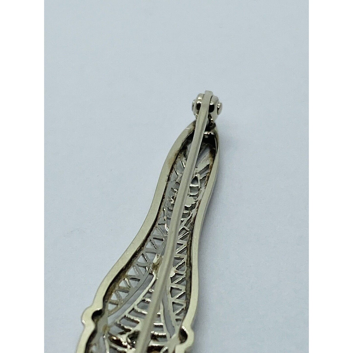 10K White Gold Diamond Filigree Brooch/Pin Vintage
