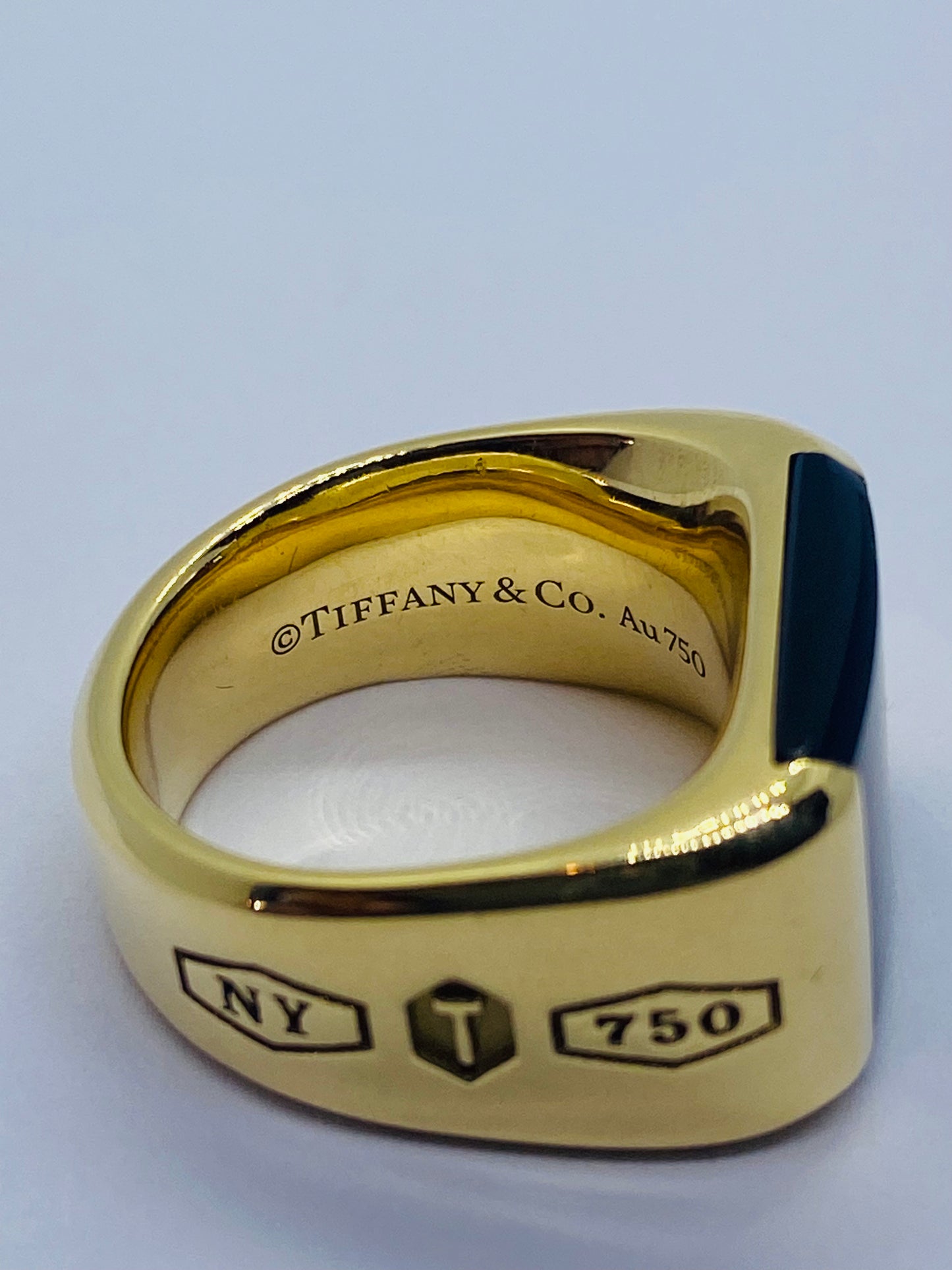 Tiffany & Co 1837 Makers Black Onyx Signet Men's Ring 18K Size 6. Mint