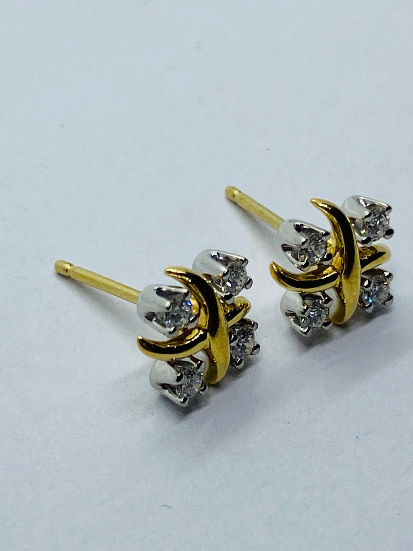 Tiffany & Co Schlumberger Lynn Diamond Earrings Gold and Platinum $3.750 READ!