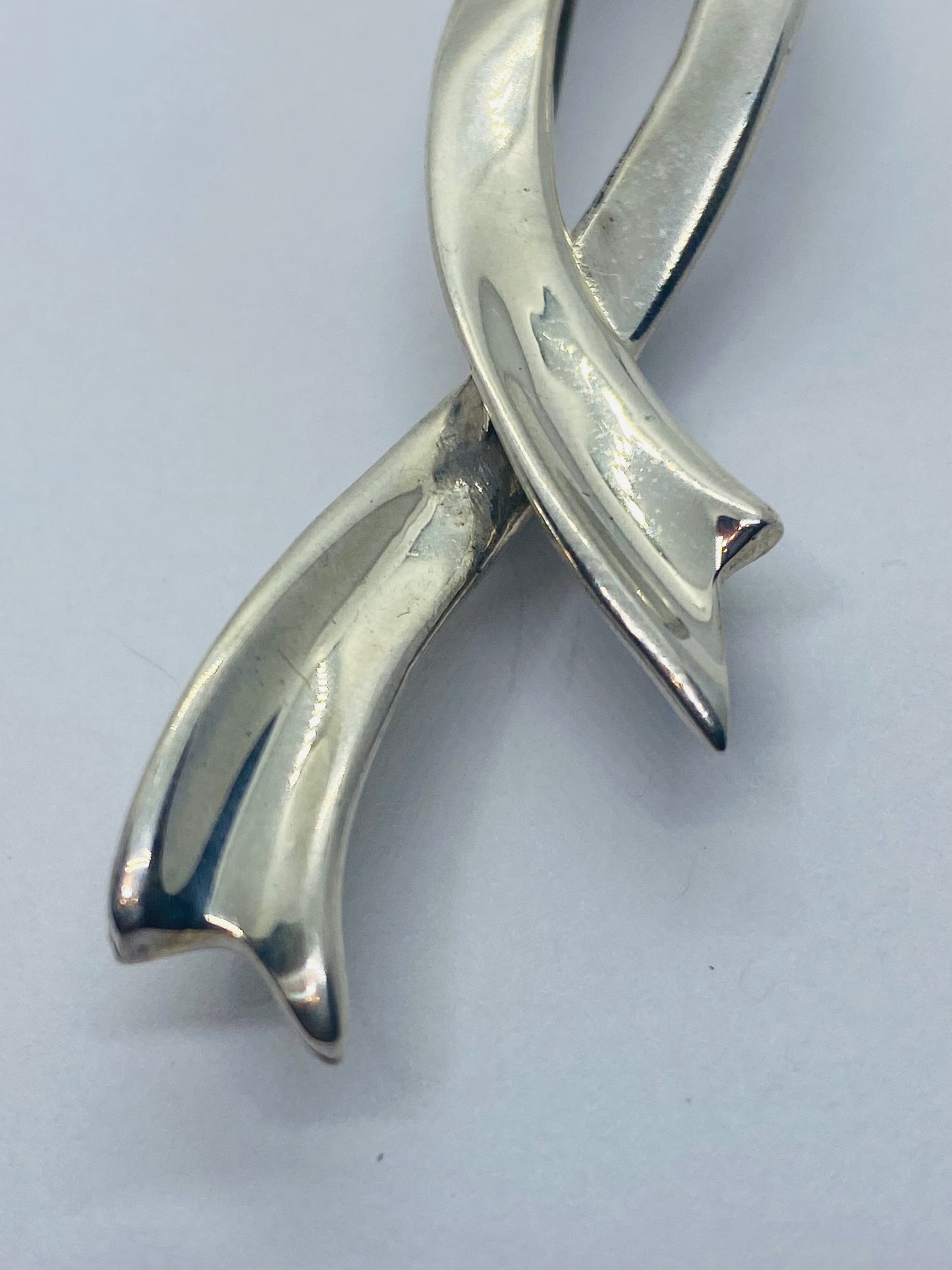 Vintage Tiffany & Co. Bow Ribbon Pin / Brooch Sterling Silver 3 1/2 Tall 16 Gram