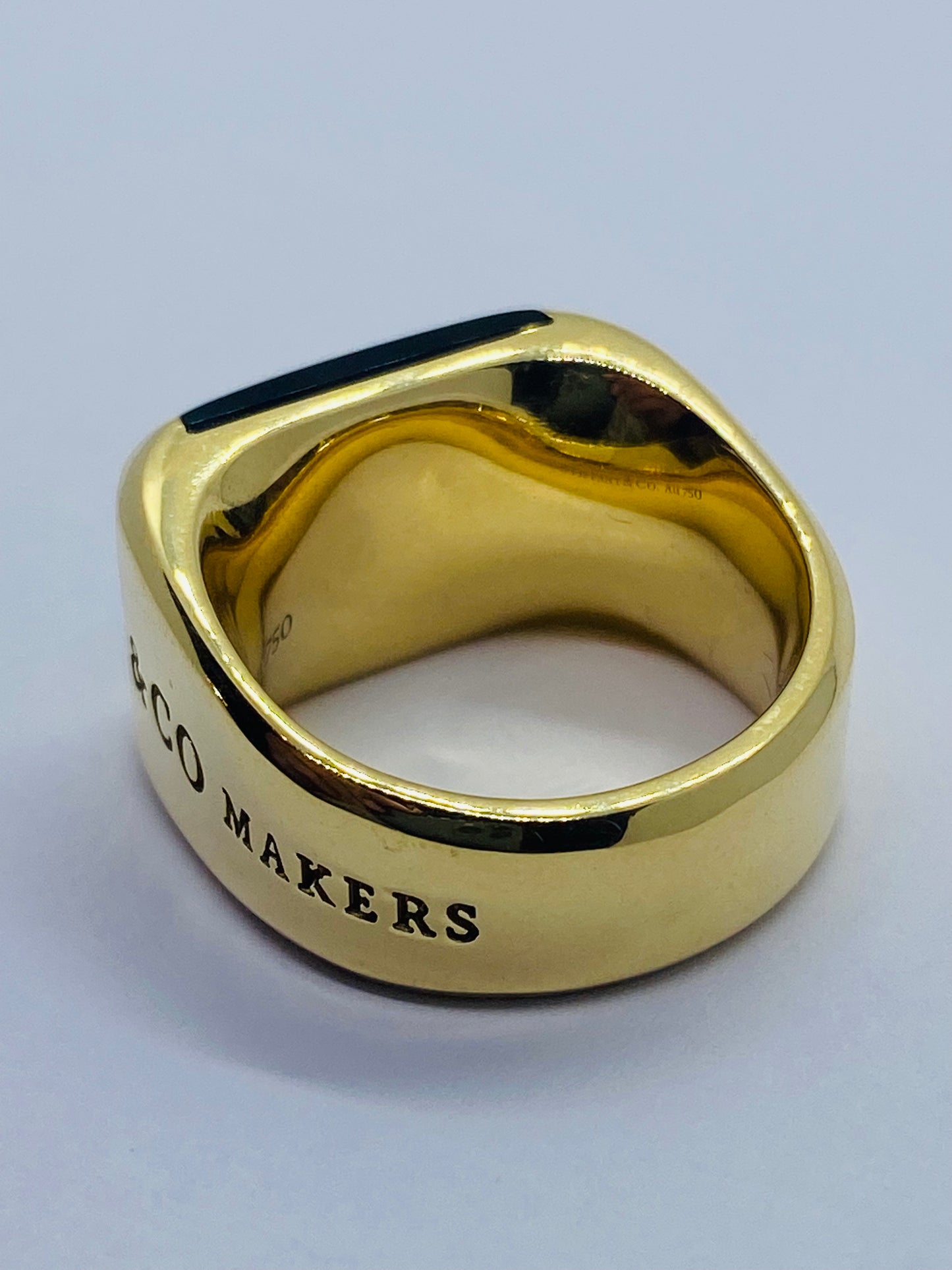 Tiffany & Co 1837 Makers Black Onyx Signet Men's Ring 18K Size 6. Mint