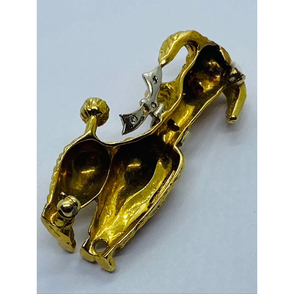 Signed Diamond Ruby 18K Gold Textured Poodle Dog Pin 15.3 Grams