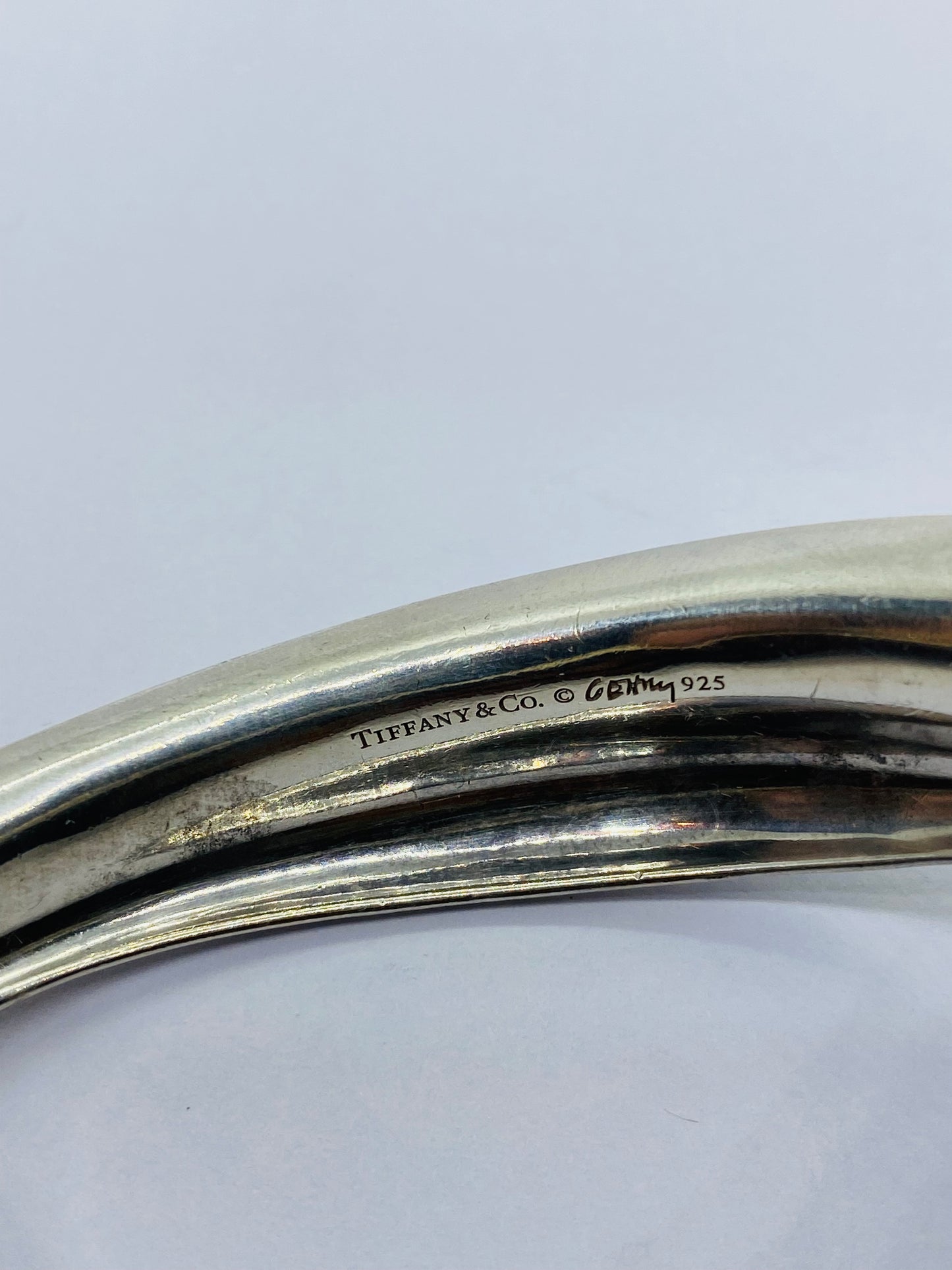 Rare Retired Tiffany & Co Frank Gehry Abstract Fish Bangle Bracelet .925 7.75”