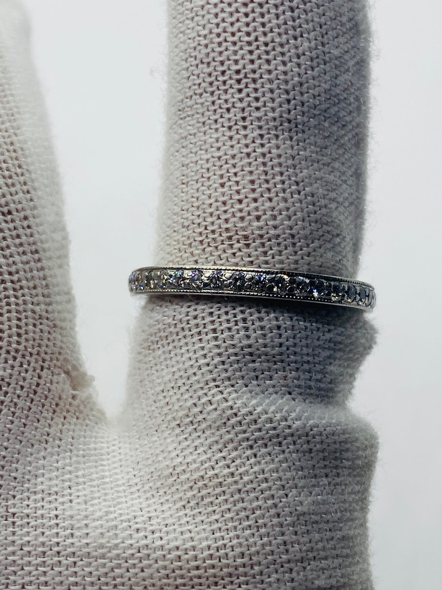 $3900 TIFFANY & CO. PLATINUM ROUND DIAMOND ETERNITY FROM LEGACY .36CT 2MM
