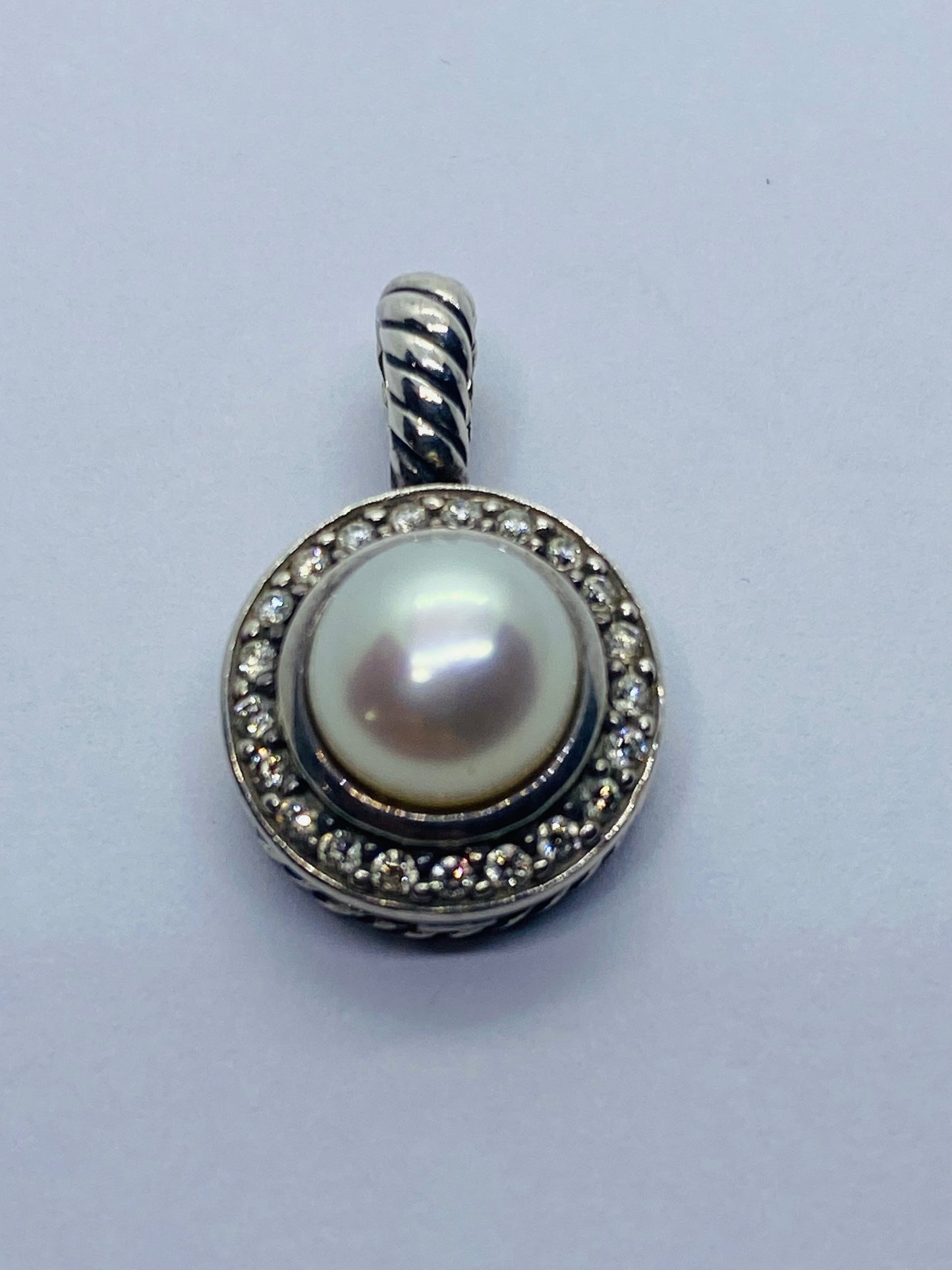 DAVID YURMAN STERLING SILVER CERISE PEARL DIAMOND HALO PENDANT 8MM Pearl