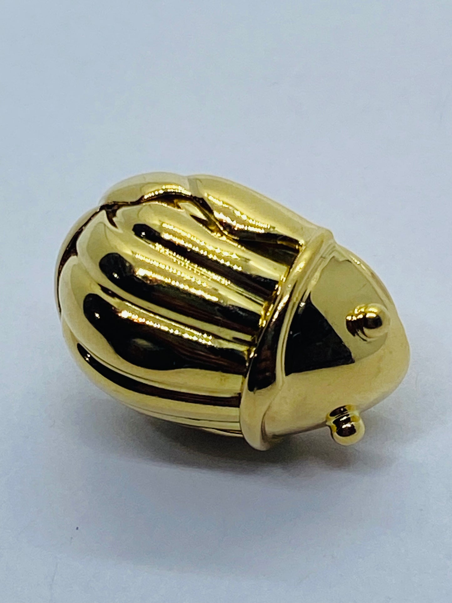 Tiffany Scarab Beetle large 18k Gold Earring. One only. Authentic.