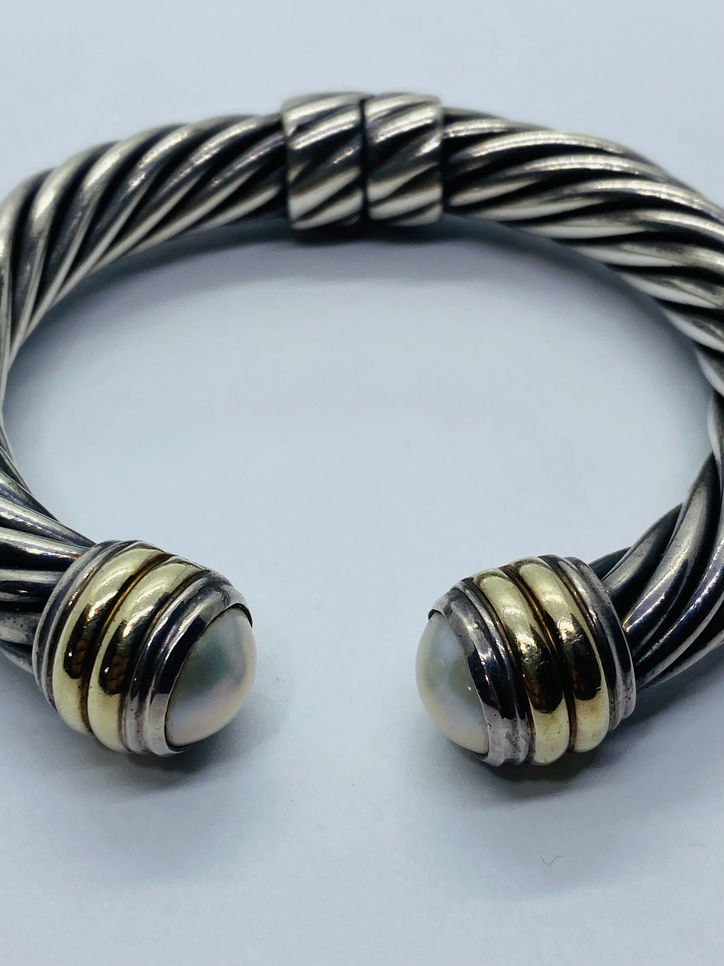 DAVID YURMAN STERLING SILVER 14K 10MM MABE PEARL HINGED CUFF BRACELET RARE 6.25”