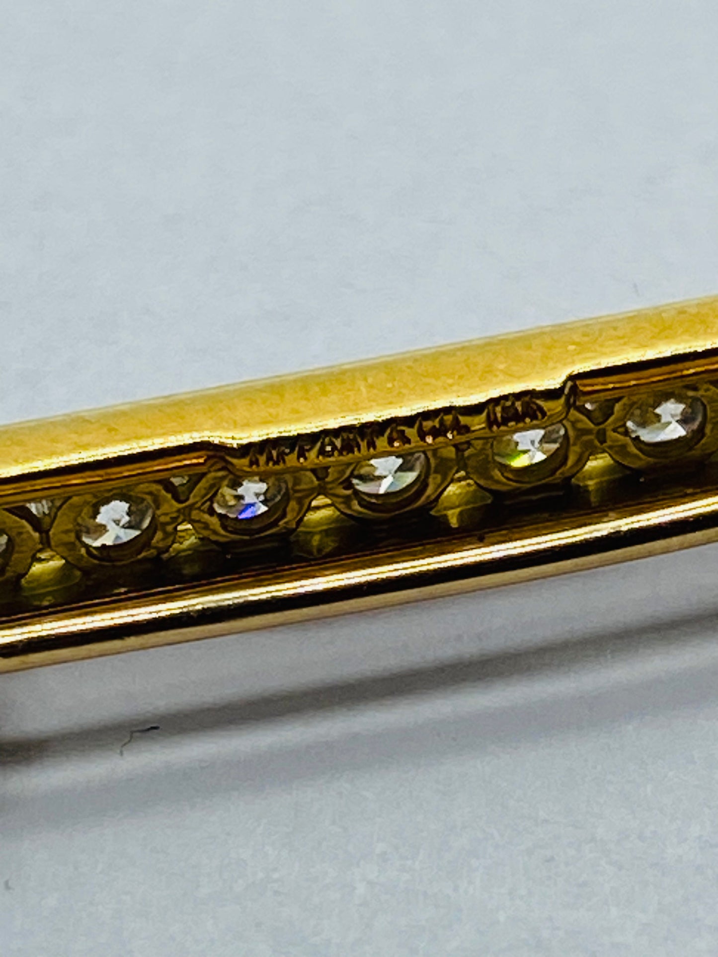 Tiffany & Co 18K Gold Diamond Bar Pin 25x3.3MM 7 Diamond Bar Mint Box!