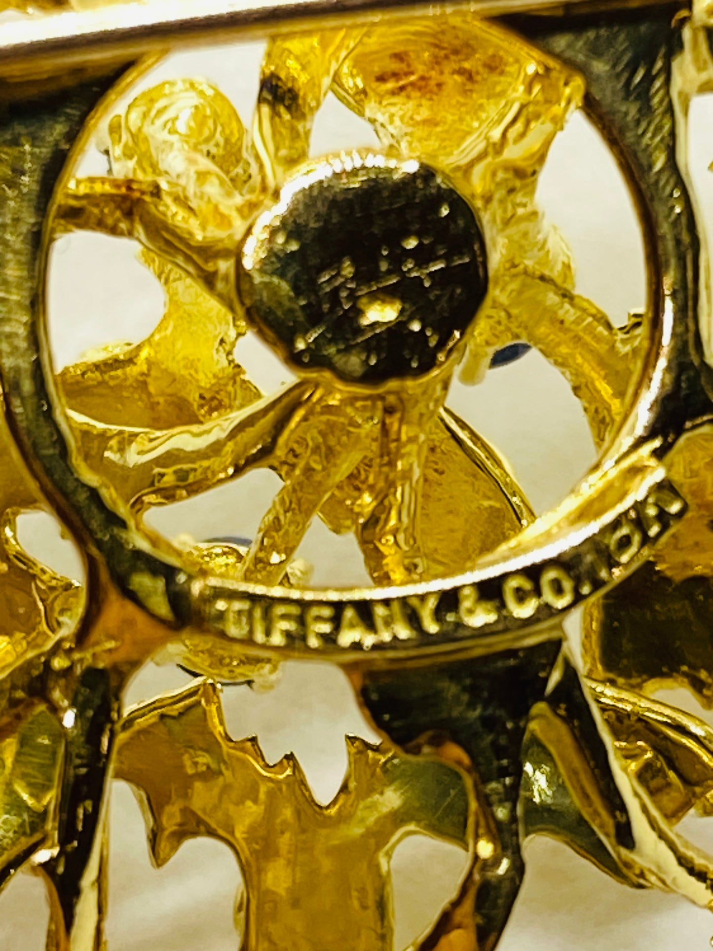 Huge Tiffany & Co. 18K Yellow Gold & Sapphires Flower Brooch Pin 52.5MM 1.4 TCW