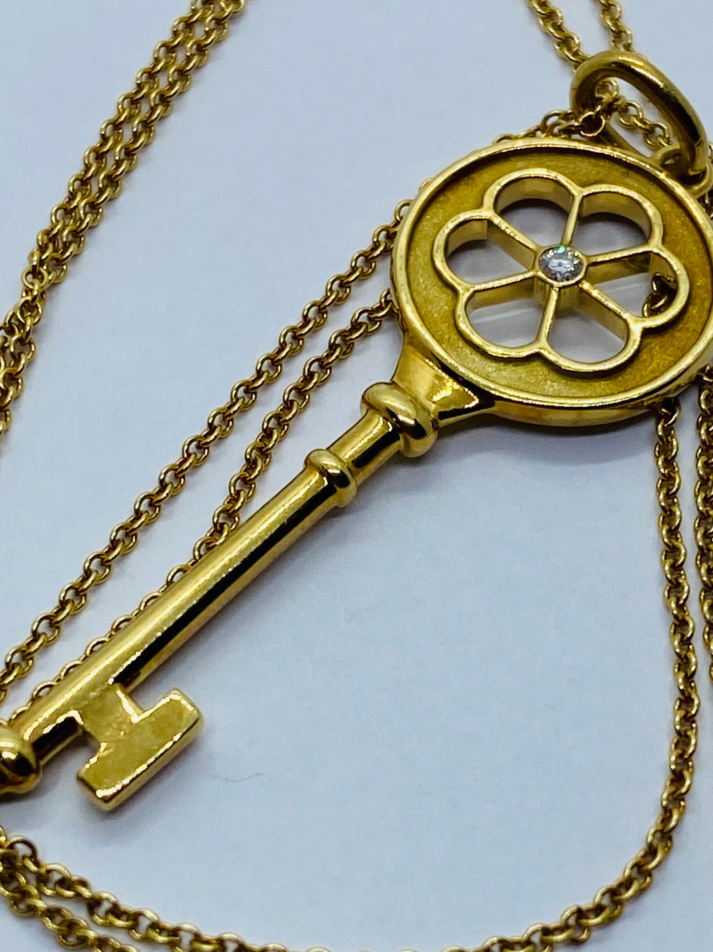 TIFFANY & CO 18K YELLOW GOLD DIAMOND KEY PENDANT WITH NECKLACE 18.5” LONG
