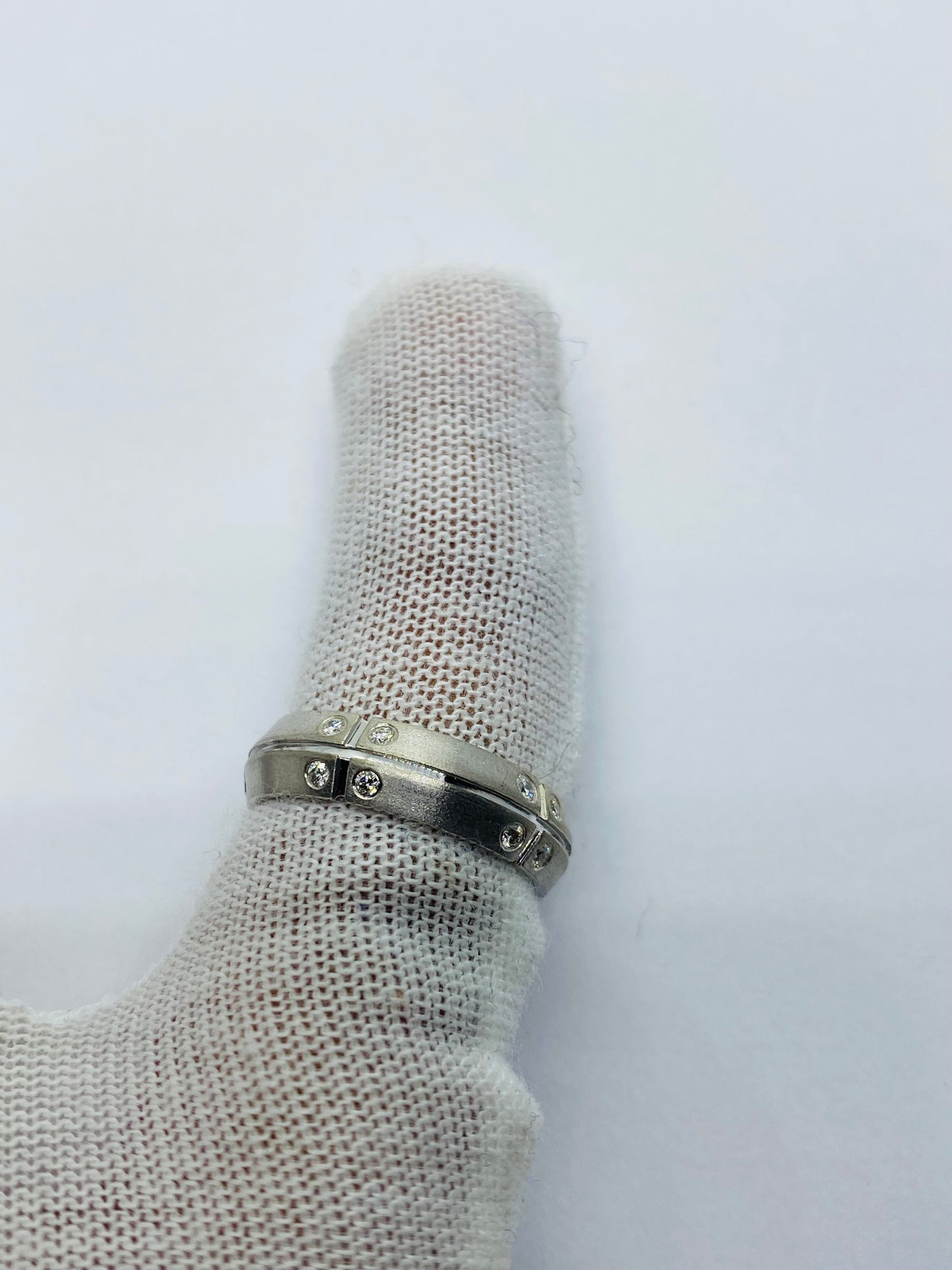 Tiffany & Co. 2000 Stream America 18K White Gold Diamond Band Ring - Size 5