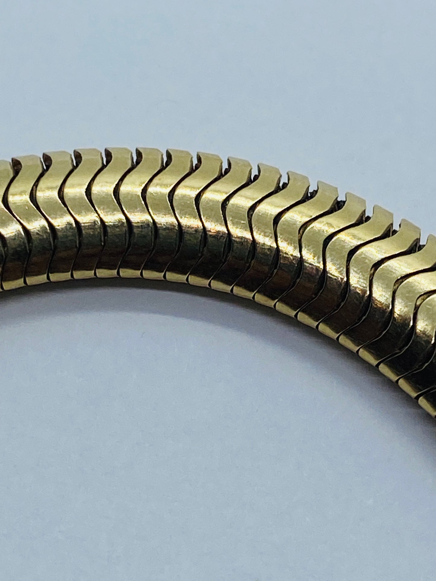 VINTAGE TIFFANY & CO 14k GOLD BRACELET SNAKE FLEX 9.5MM WIDE 6 5/8” Long
