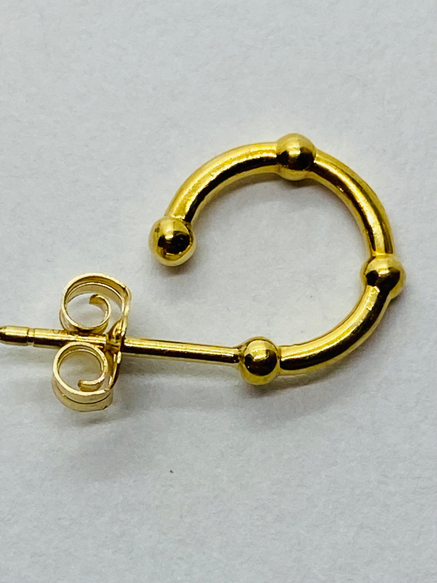 Tiffany & Co 18K Gold Bead Ball Dot Hoops Earrings Pouch Box Ribbon Love Dotted