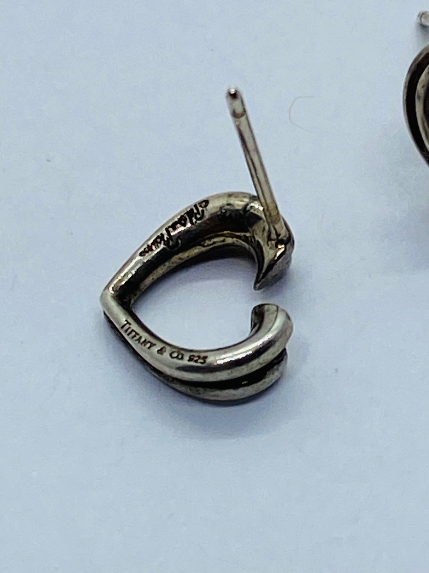 Tiffany & Co Sterling Silver 925 Picasso Tenderness Heart Earrings with Pouch