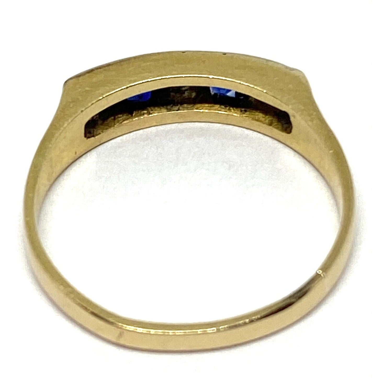Estate Vintage Diamond Sapphire 18K Gold Two Tone Band Ring 3 Grams.