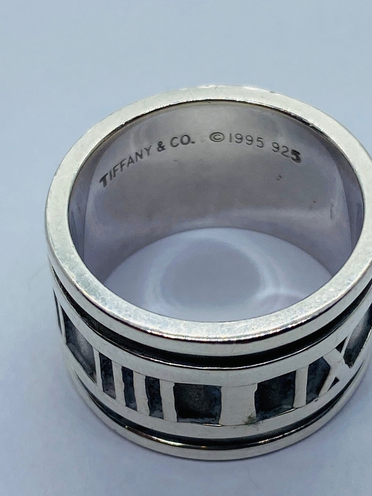 TIFFANY & CO UNISEX WIDE ATLAS BAND RING Size 5