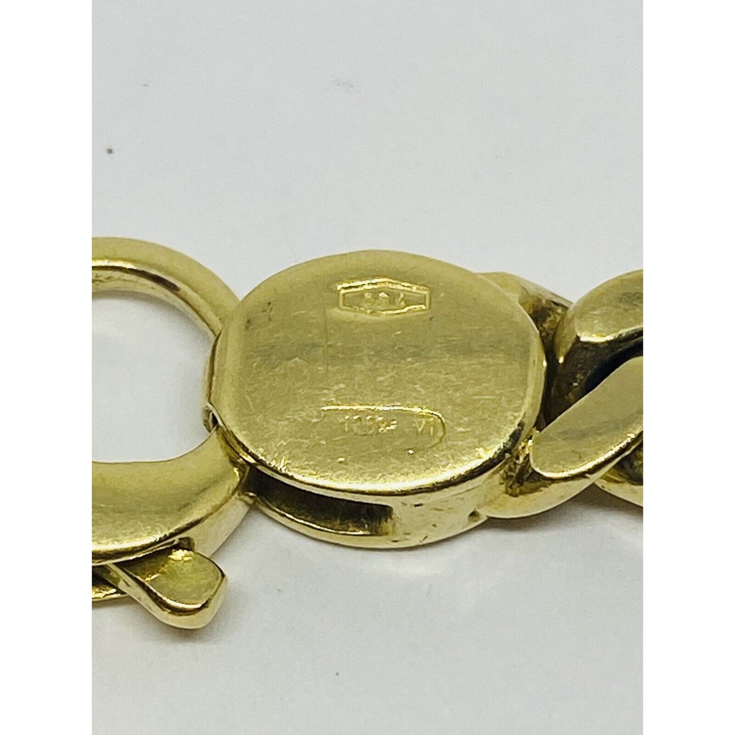 18K Solid Yellow Gold Unique link bracelet 8.75” 39.4 gram Pre owned