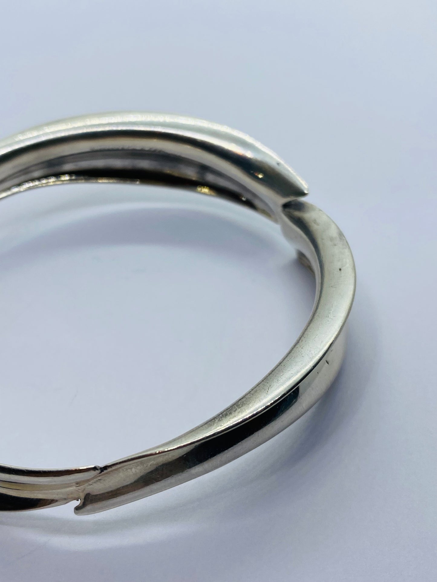 Rare Retired Tiffany & Co Frank Gehry Abstract Fish Bangle Bracelet .925 7.75”