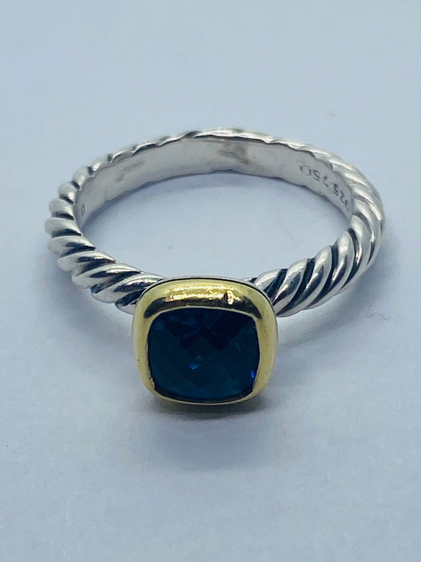 DAVID YURMAN STERLING SILVER 18K GOLD NOBLESSE HAMPTON BLUE RING SIZE 4.75