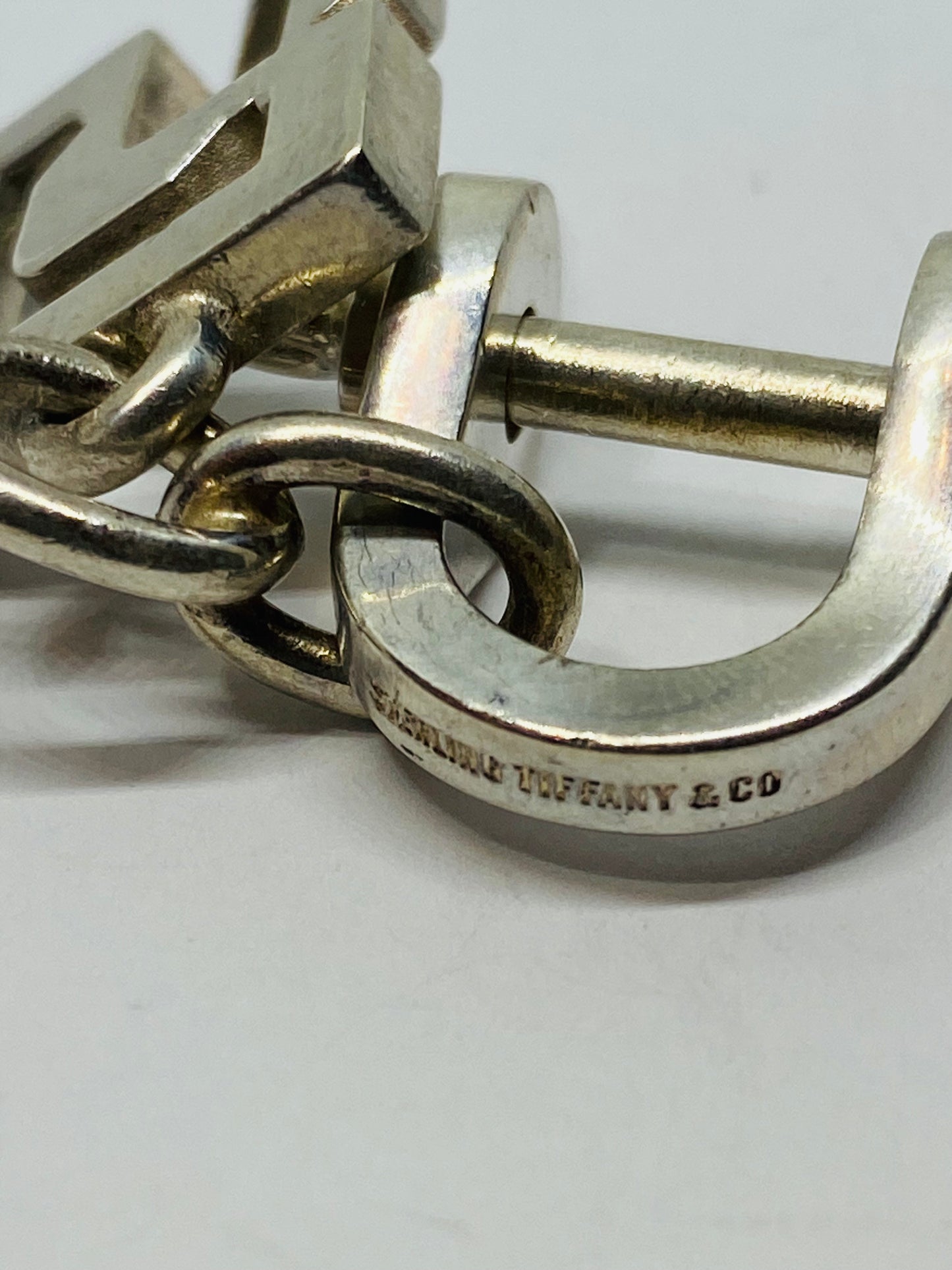 Vintage Unique Tiffany & Co. Sterling Silver Square Tag Shackle Key Ring Chain