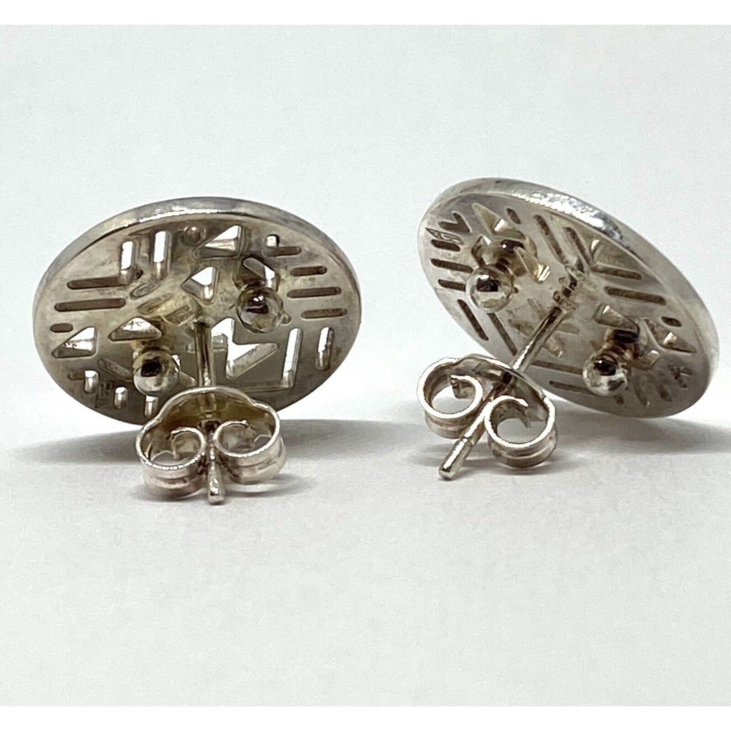 Gianni Bulgari Sterling Silver Enigma Lion Stud Earrings