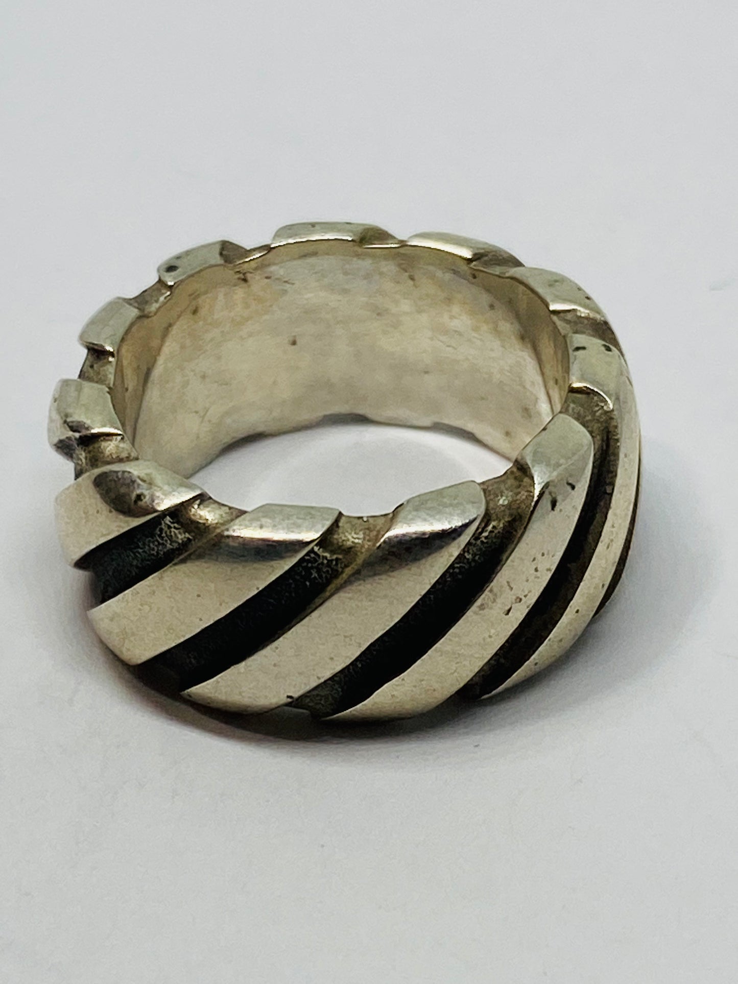 TIFFANY & CO STERLING SILVER 1995 ATLAS TWIST GROOVE STRIPE WIDE BAND Size 4