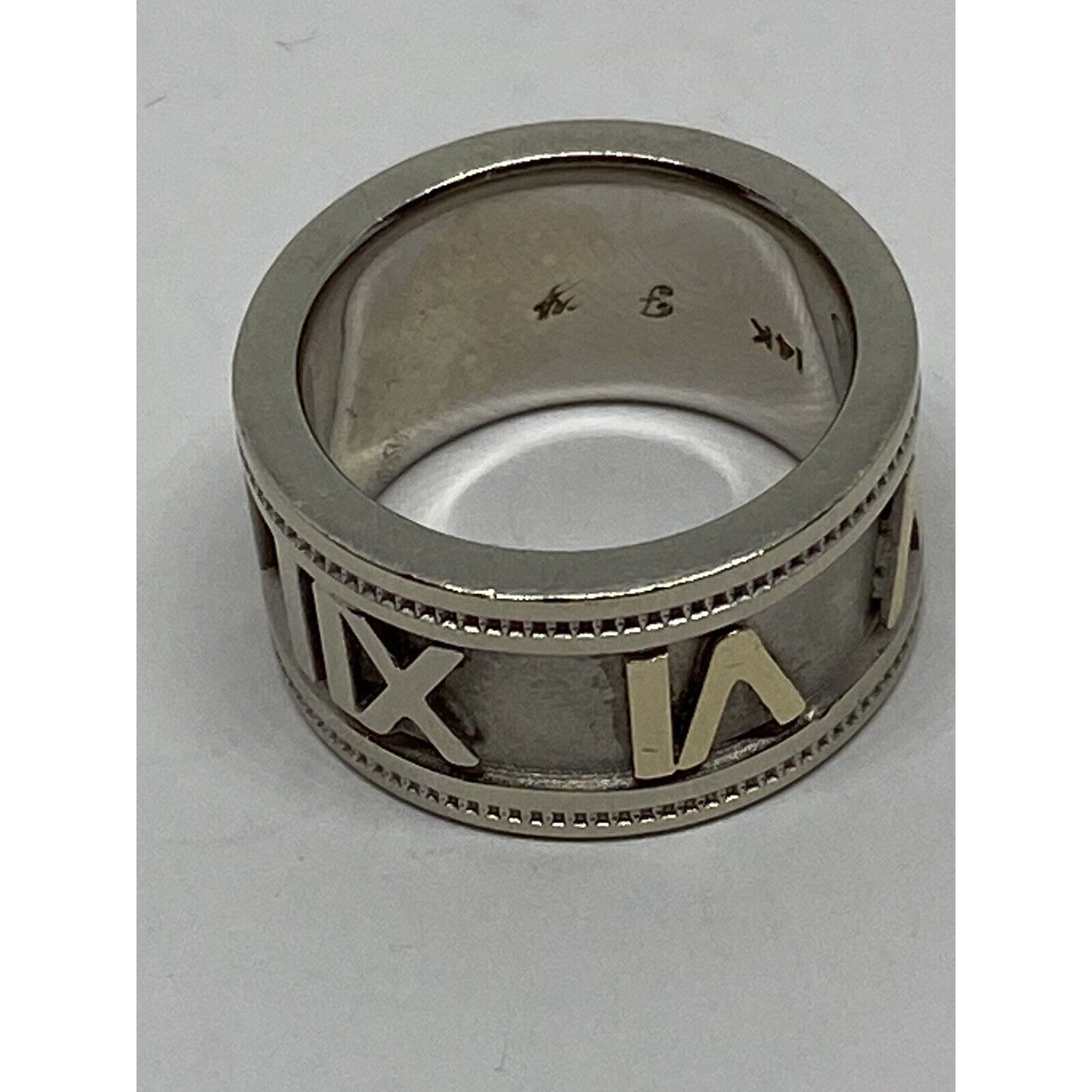 ESTATE WIDE 14K TWO TONE GOLD ROMAN NUMERAL WEDDING ANNIVERSARY RING 10mm Size 4