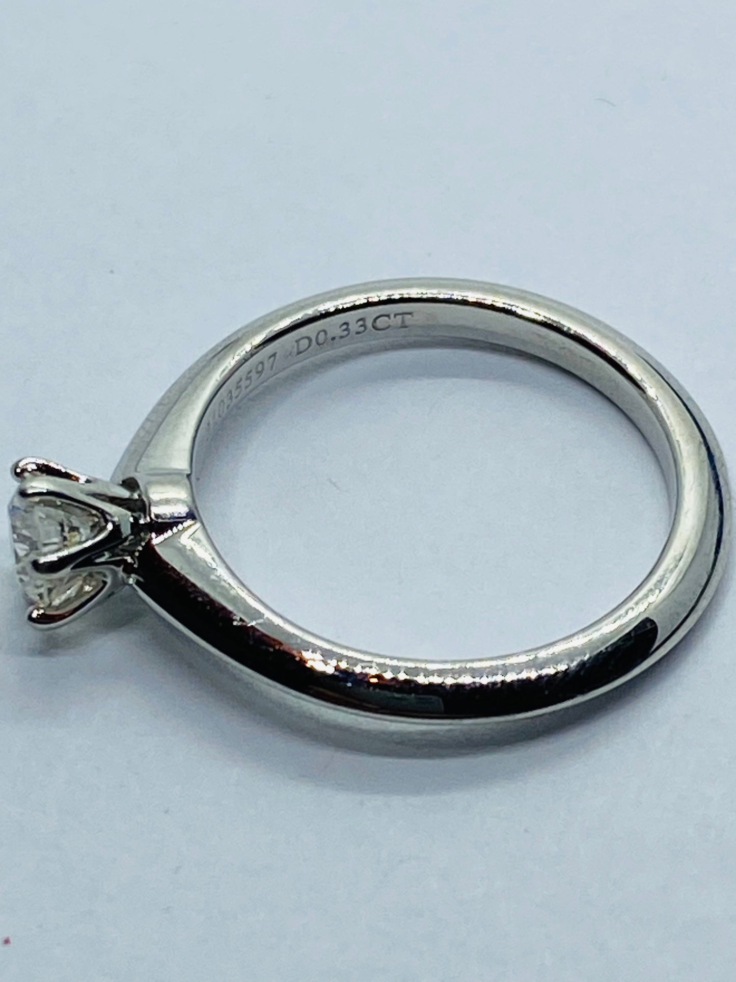 Tiffany & Co. .33 G-H VS2 Diamond Platinum Solitaire Engagement Ring BOX! Size 5
