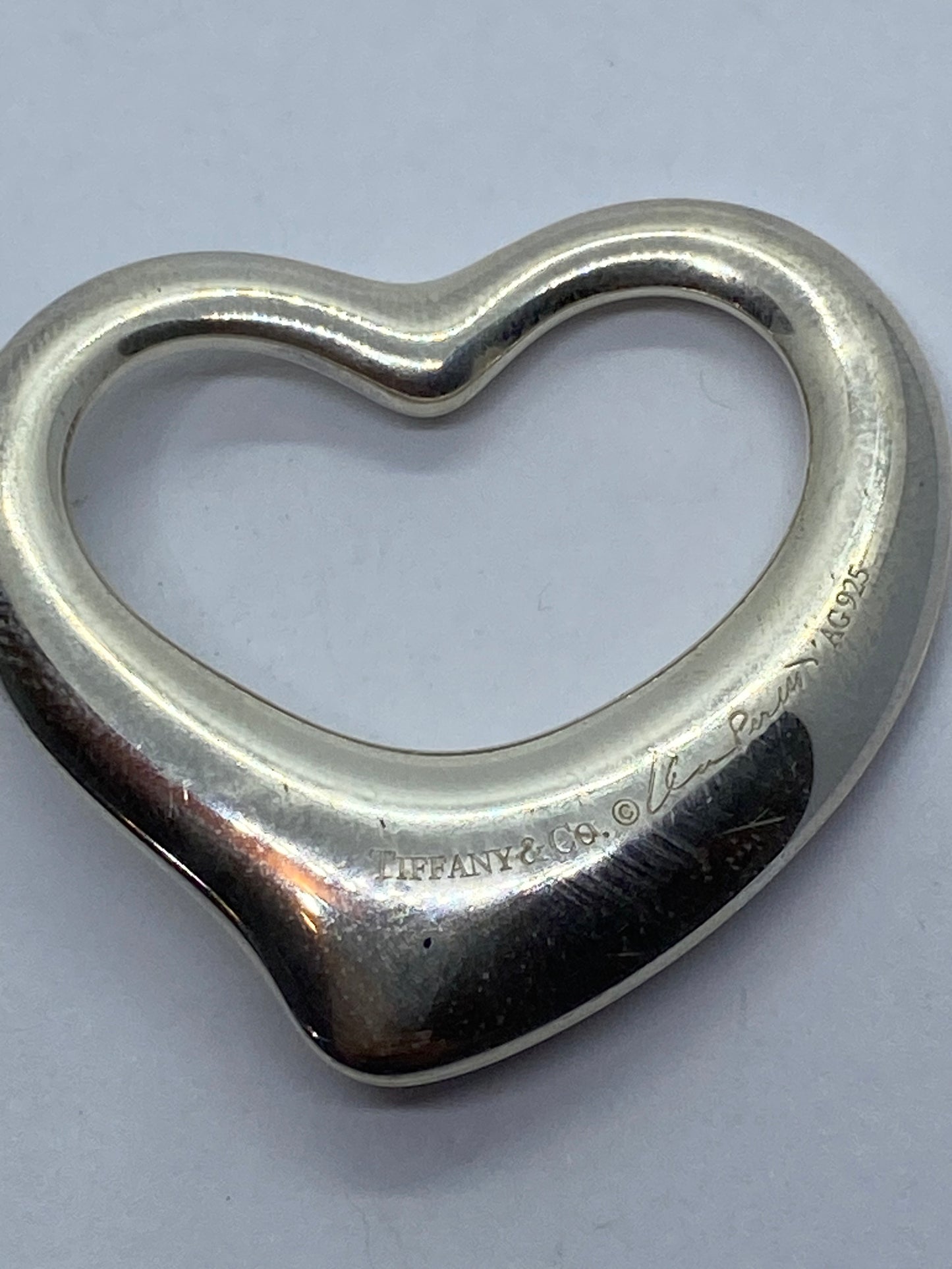 Huge Tiffany & Co. Elsa Peretti Sterling Silver XL 36mm Open Heart Pendant Pouch
