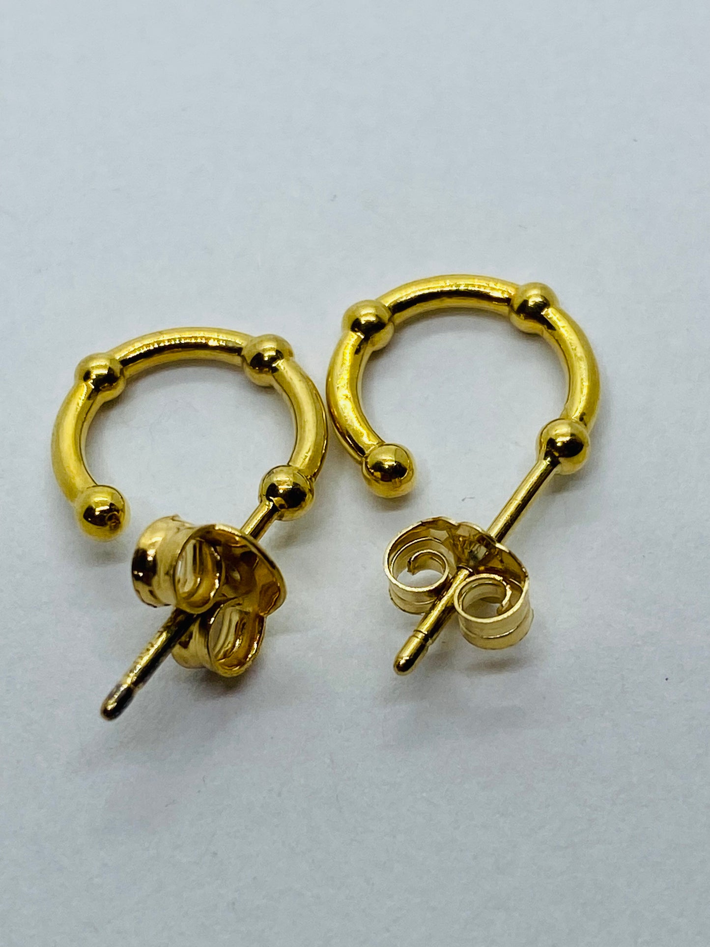 Tiffany & Co 18K Gold Bead Ball Dot Hoops Earrings Pouch Box Ribbon Love Dotted