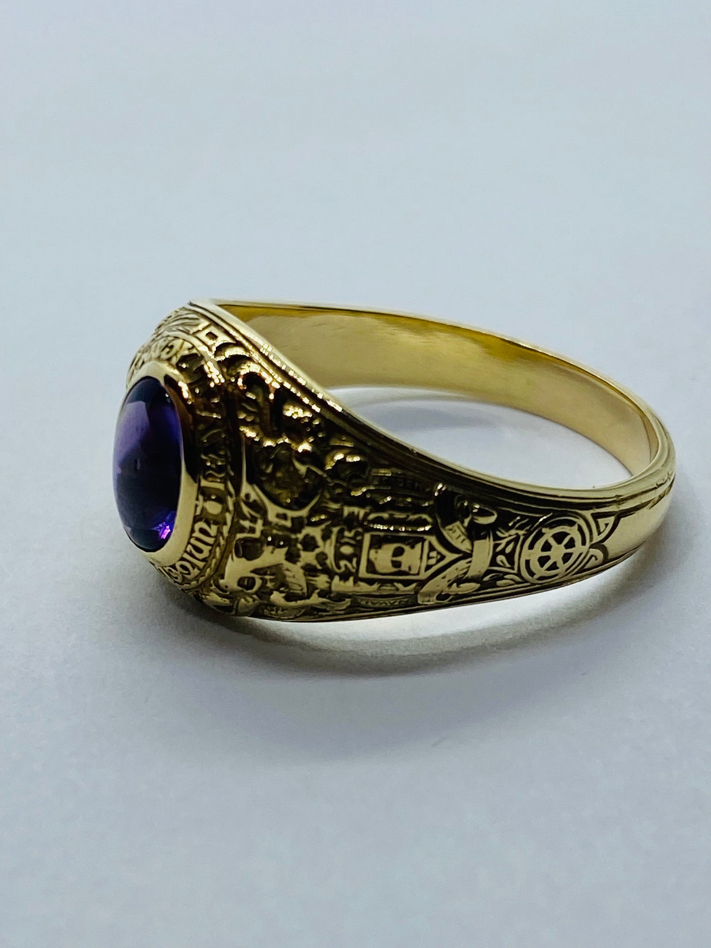 Tiffany & Co 14K Gold Naval Academy Class Ring 1929 Oval Amethyst Size 8.25