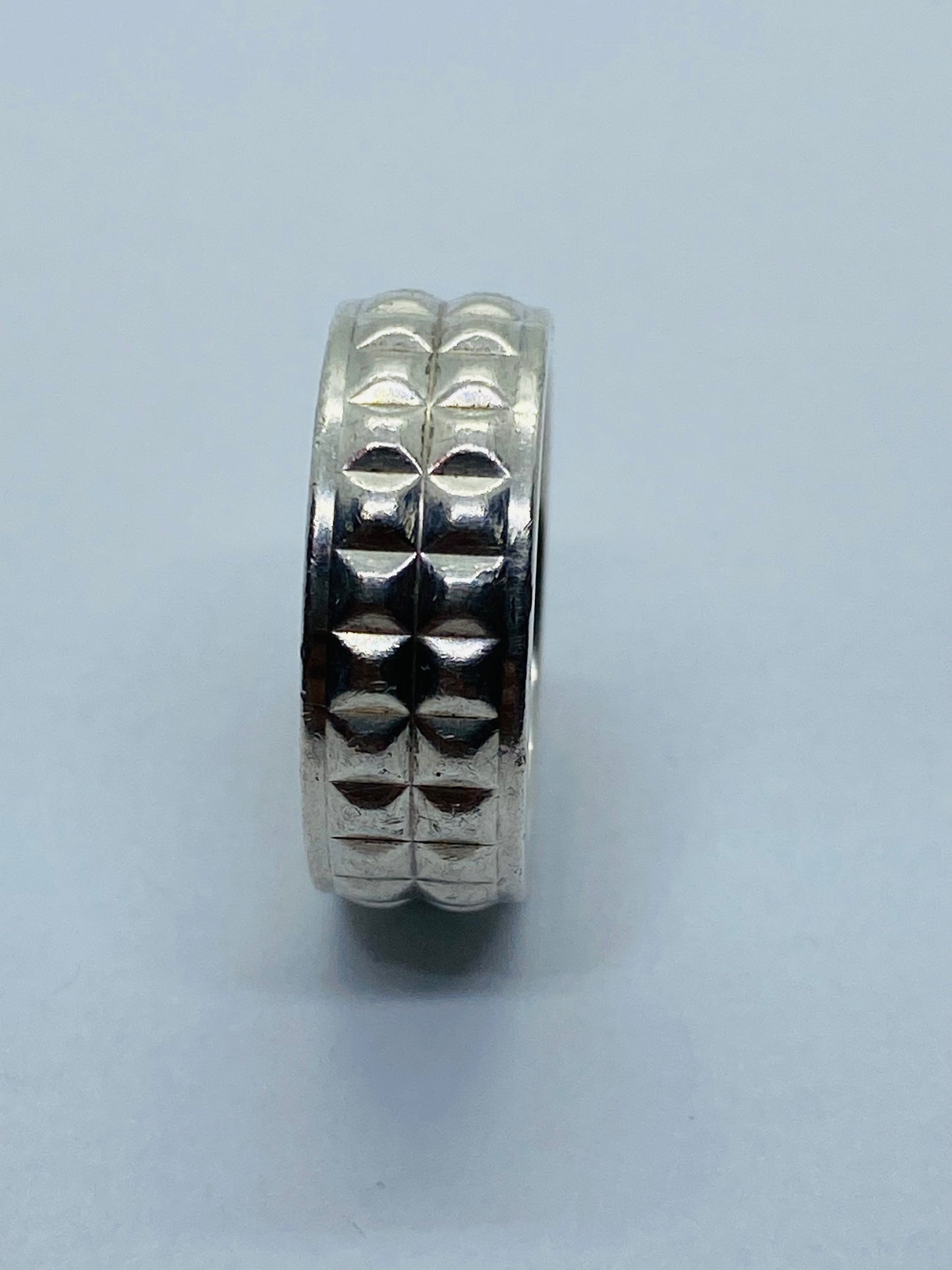 Tiffany & Co. 925 Sterling Silver Ring Studded Band Sise 8 Germany