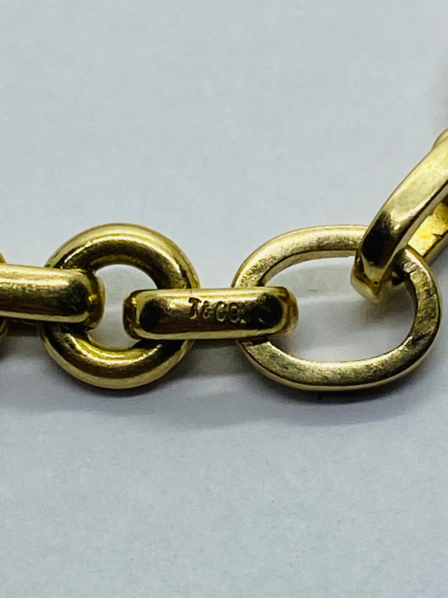 Tiffany & Co. 18K Yellow Gold 7 1/2” Round Chain Link Donut. Solid 18K 750 Bracelet