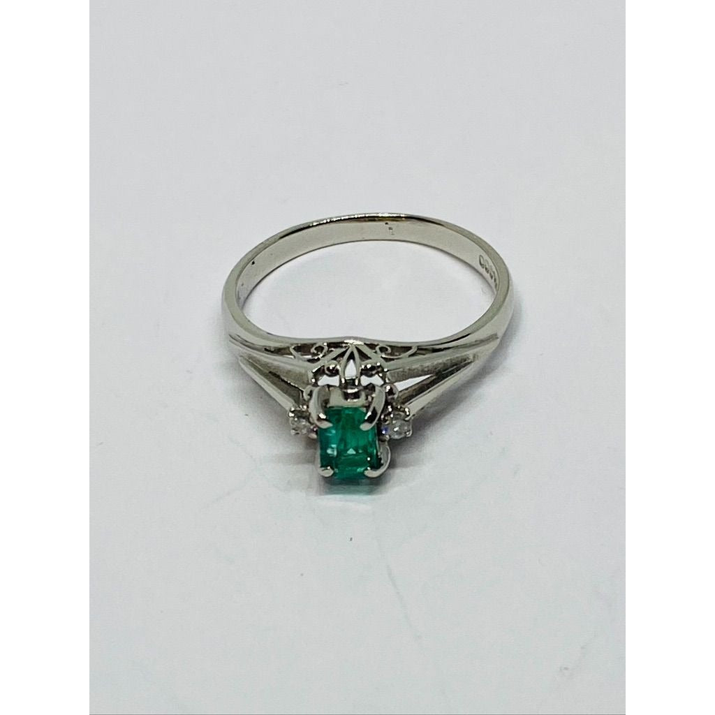 Platinum Emerald Diamond Ring Size 6