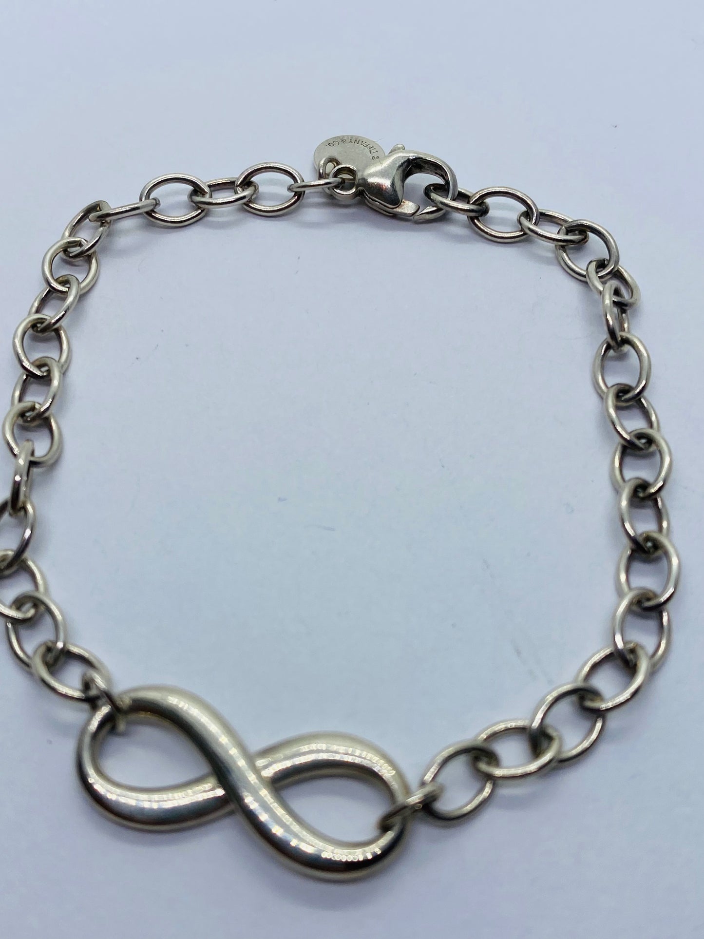 Tiffany & Co. 925 Silver Infinity Oval Link 7” Bracelet