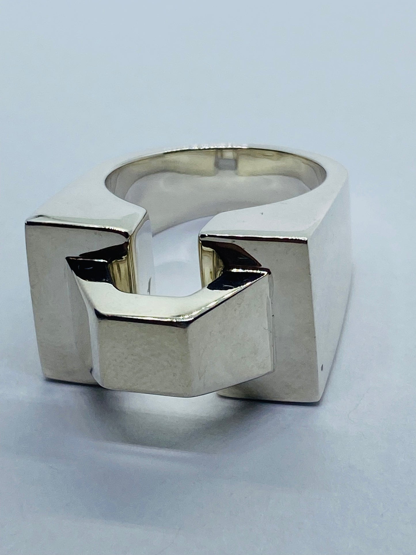 Tiffany & Co. by Don Berg geometric Architectural Geometric 7.75 Ring. Mint