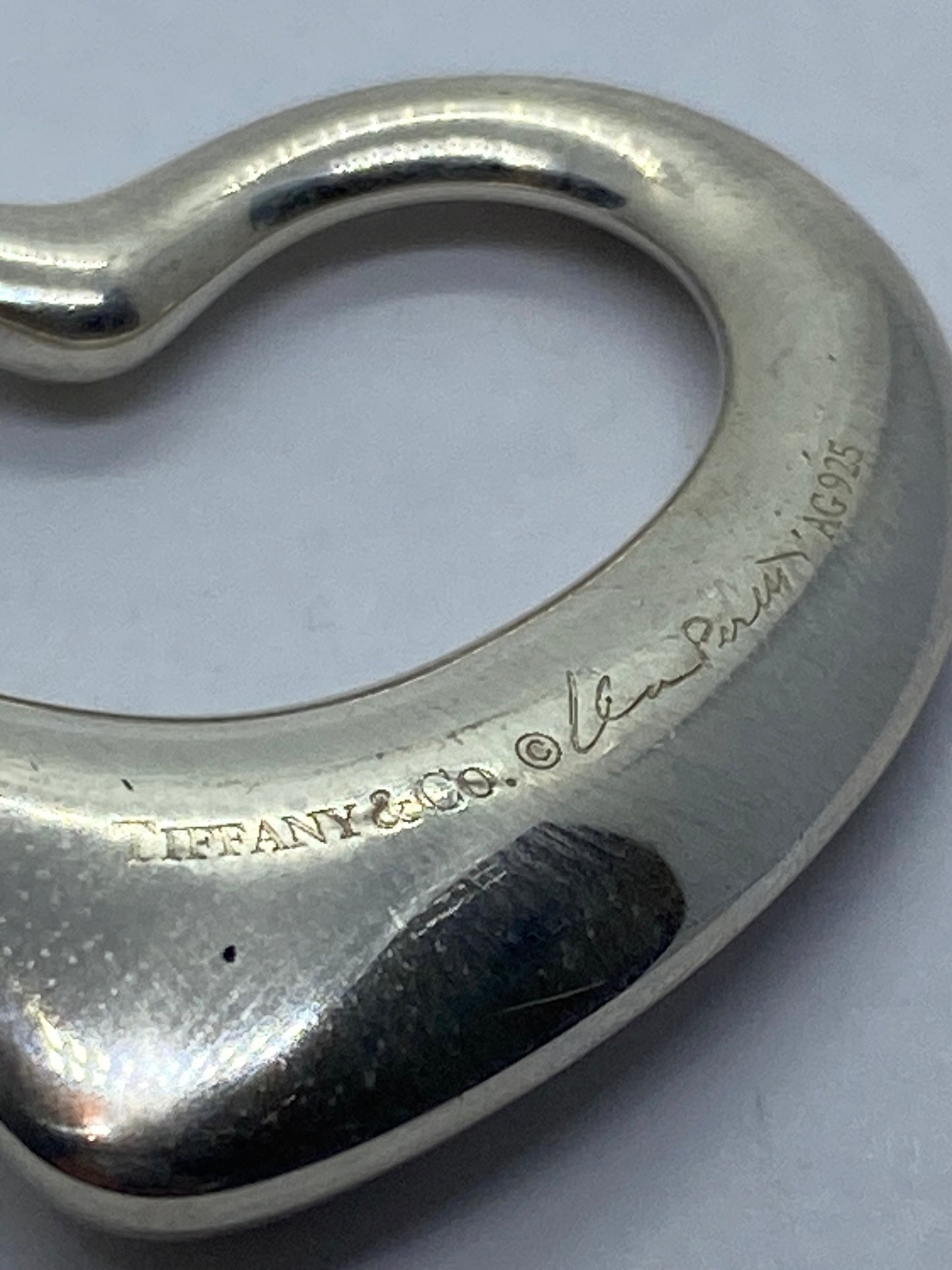 Huge Tiffany & Co. Elsa Peretti Sterling Silver XL 36mm Open Heart Pendant Pouch