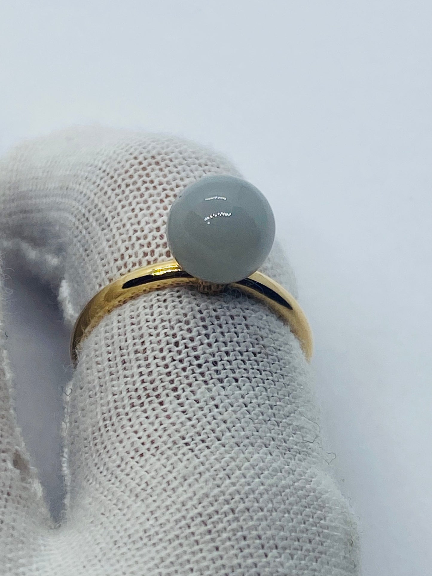Authentic Tiffany & Co 18k Rose Gold Chalcedony Ball Ring 4.5, Ball 7.5mm Pouch