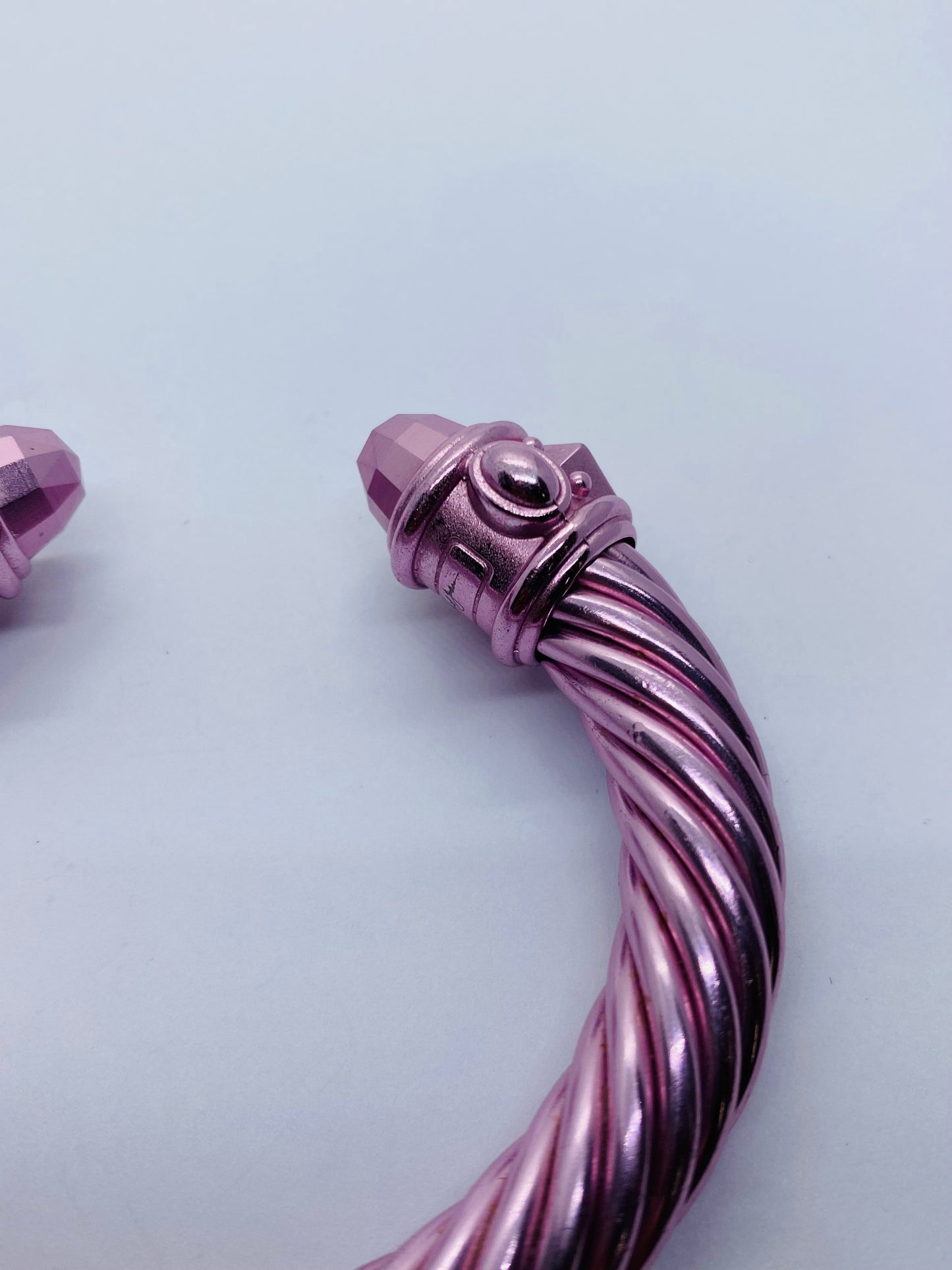David Yurman Pink Aluminum Renaissance Bracelet 10mm 6.5”. Read