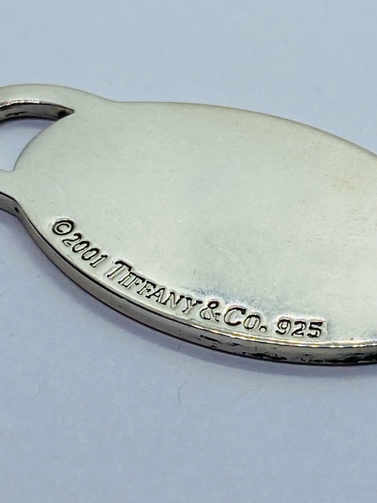 Tiffany & Co. 2001 Oval Tag in Sterling Silver 925 42x20MM