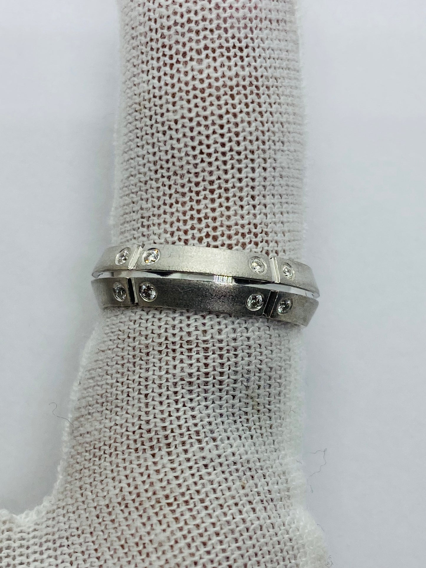 Tiffany & Co. 2000 Stream America 18K White Gold Diamond Band Ring - Size 5