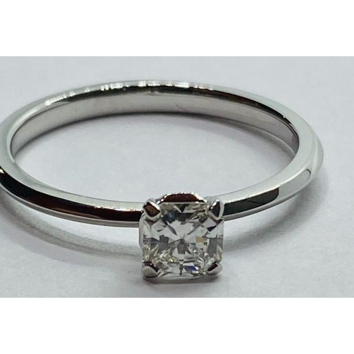 Tiffany & Co True Cut Engagement Ring .35CTW Platinum Ring Size 6 VVS2