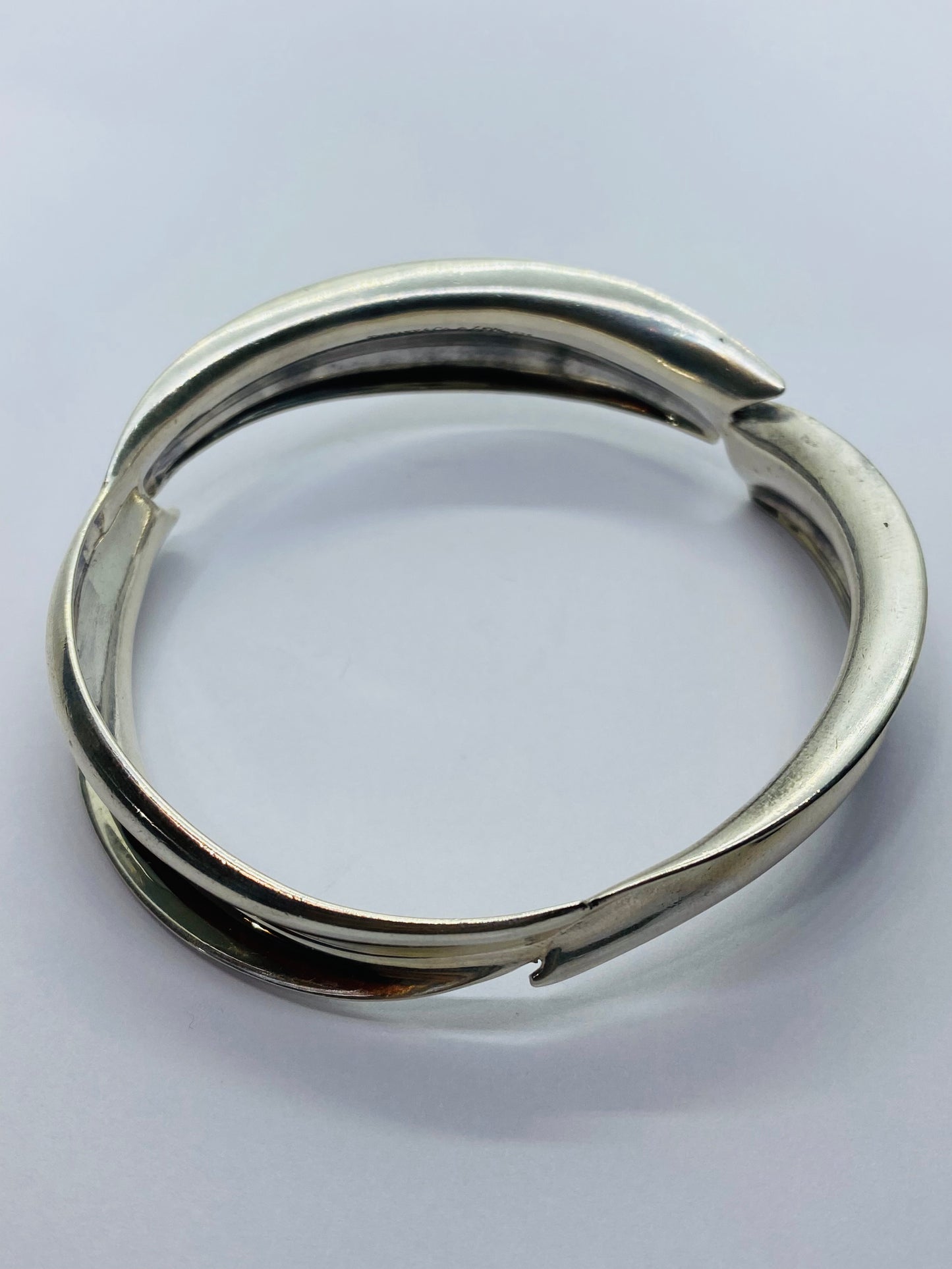Rare Retired Tiffany & Co Frank Gehry Abstract Fish Bangle Bracelet .925 7.75”